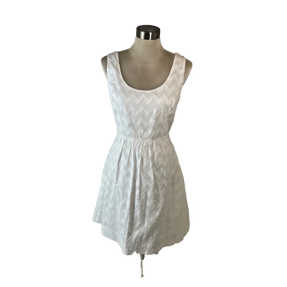 NEW Vineyard Vines White Chevron Cotton Sleeveless Back Zip Mini Dress Sz 10 NWT